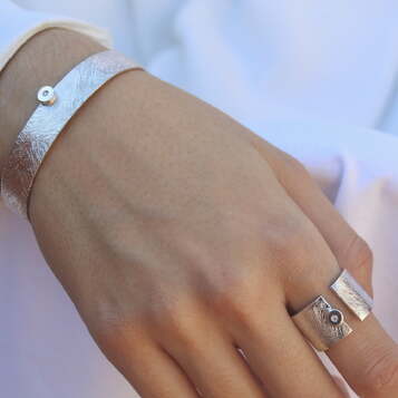 Esclava Button Plata y Diamante