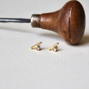 Pendientes Lis Diamante y Plata con baño de oro SUELTO O PAR COMPLETO
