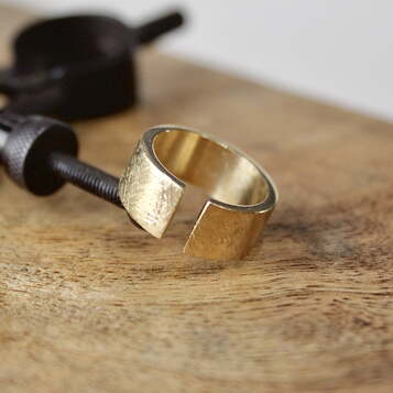 Anillo Rusk Plata mediaNo con Baño de Oro