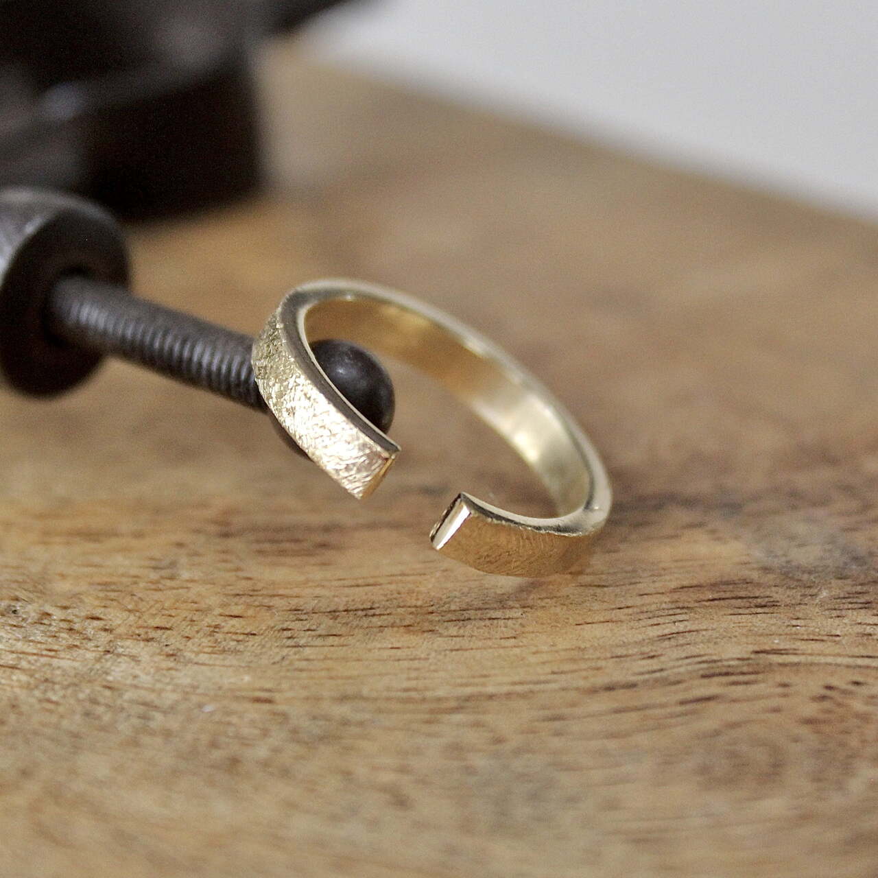 Anillo Rusk Plata pequeño con Baño de Oro