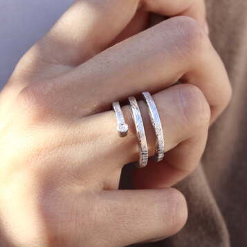 Anillo de compromiso Bet Plata y Diamante