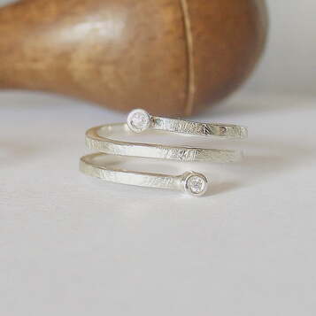 Anillo de compromiso Vinyet Plata y Diamante