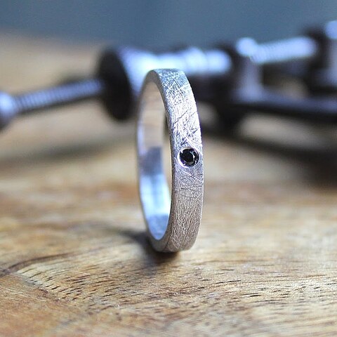 Anillo MAN Noir Plata y Diamante