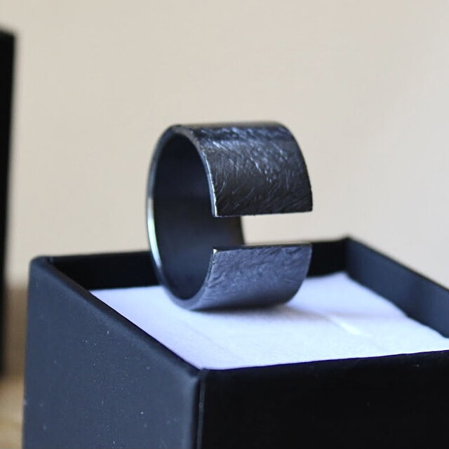Anillo Rusk BLACK Grande