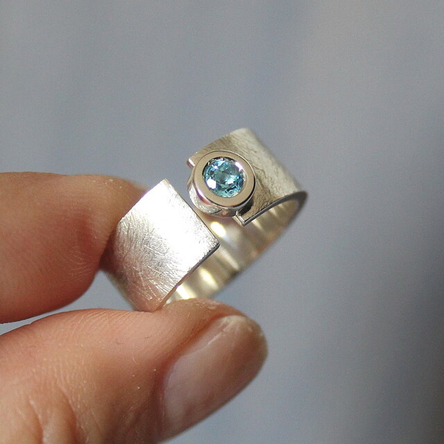 Anillo Fiona Plata y Topacio