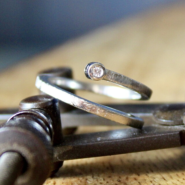 Anillo Aura Plata y Diamante