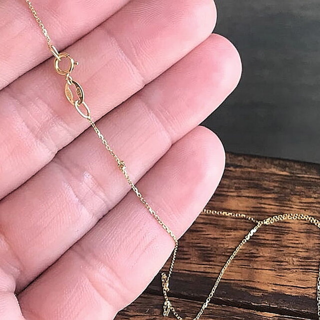 Cadena Finita Oro
