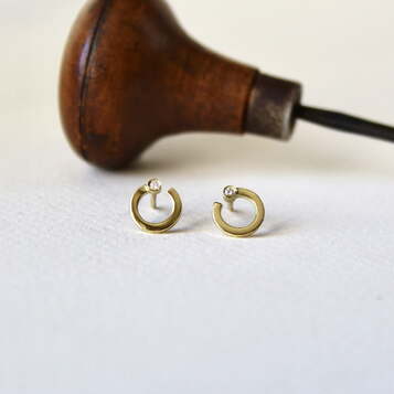 Pendientes ARLET Diamante y Oro