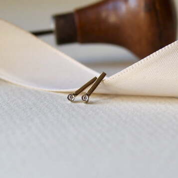 Pendientes Nit Oro y Diamante