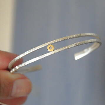 Pulsera Arsenda Oro, Diamante y Plata