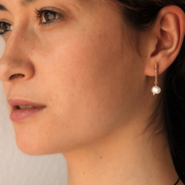 Pendientes Jana en Plata con baño de oro y Perla
