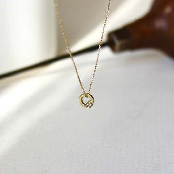 Colgante Cloe mini Oro y Diamante