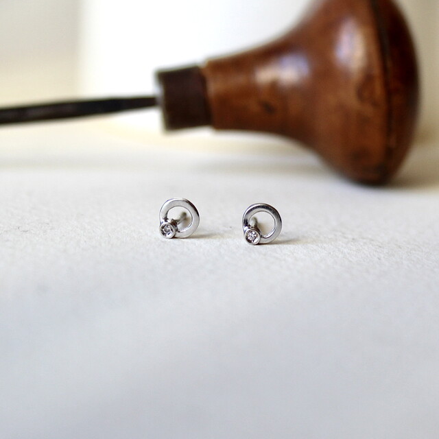 Pendiente Cloe mini Diamante y Plata