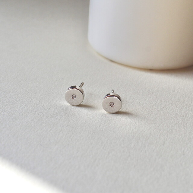 Pendientes Button Diamante y Plata