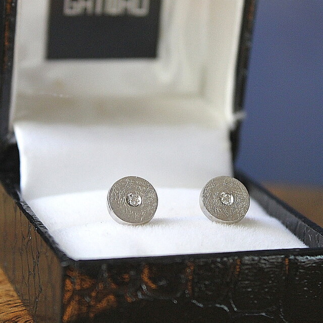 Pendientes Elba Diamante y Plata texturada